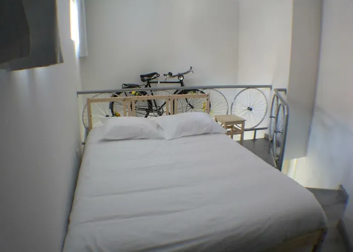 招待所 Bike 3*